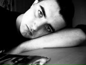 Паша Макієнко фотография #17 (источник - https://vk.com/id52924800)