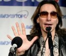 Steve Vai фотография #7 (источник - https://vk.com/id13277808)