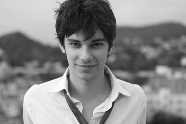 Devon Bostick фото №44