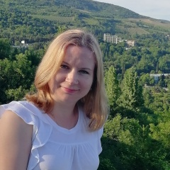Елена Столярова