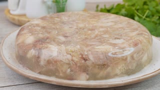 Холодец "деревенский": так готовила бабушка готовит мама и теперь готовлю я